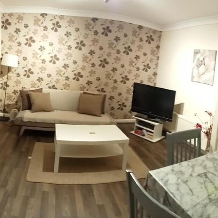 Kempston Cosy Lodge เบดฟอร์ด ภายนอก รูปภาพ